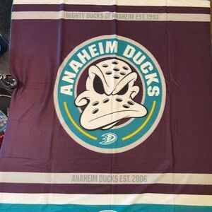 Anaheim Ducks Polar Fleece blanket